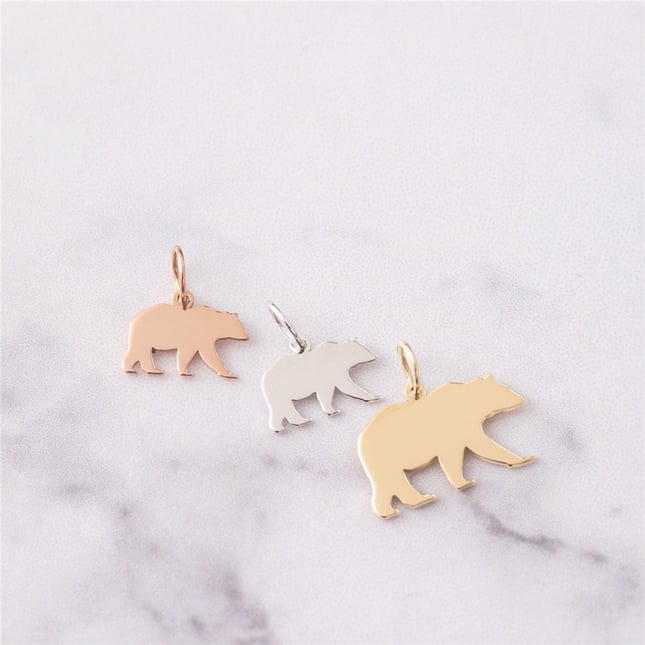 Personalized Mama Bear Name Solid Gold Necklace