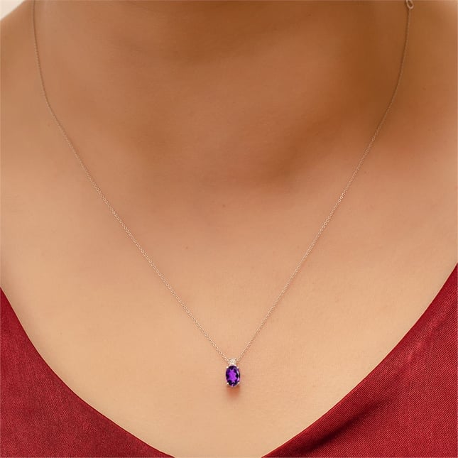 0.05 Ct Diamond Oval Amethyst Solid Gold Necklace