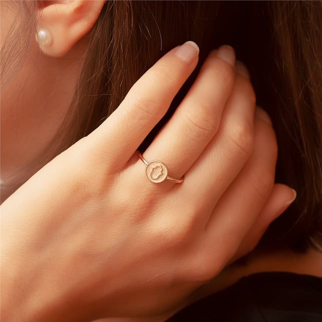 Hamsa Hand of Fatima Solid Gold Ring