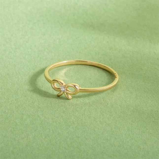 Bow Tie Ribbon Solid Gold Ring