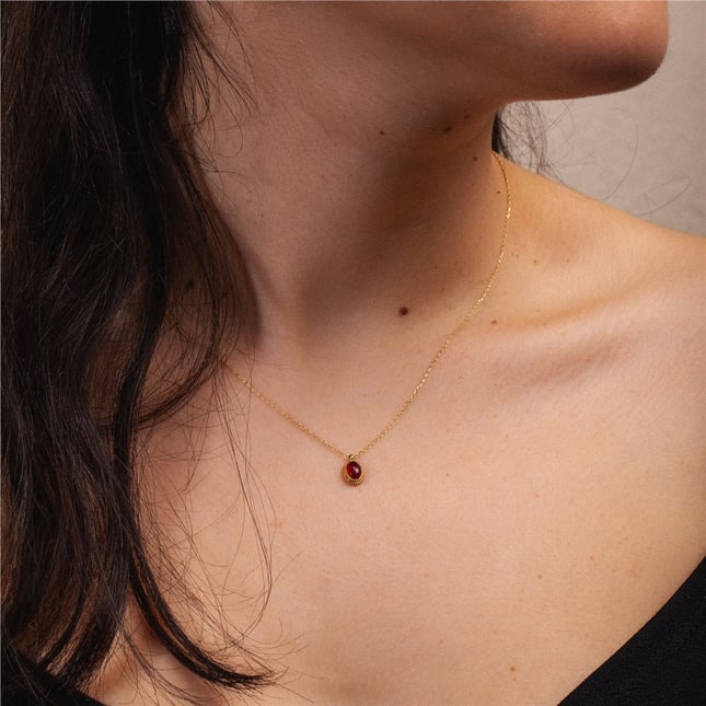 Vintage Oval Red CZ Ruby Solid Gold Necklace