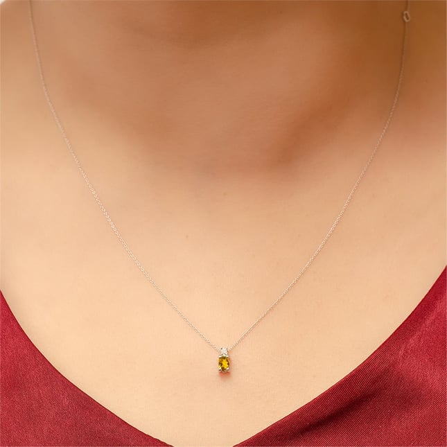 0.04 Ct Diamond Oval Citrine Solid Gold Necklace