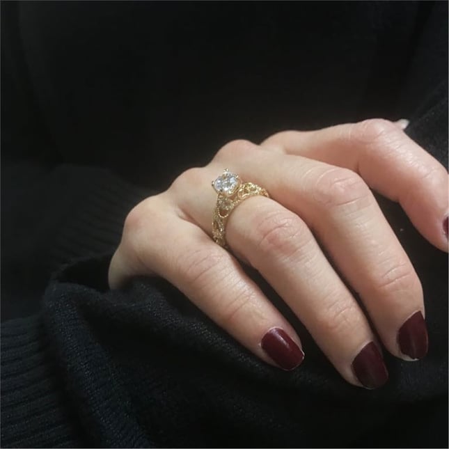 Zirkon Solitaire Solid Gold Ring