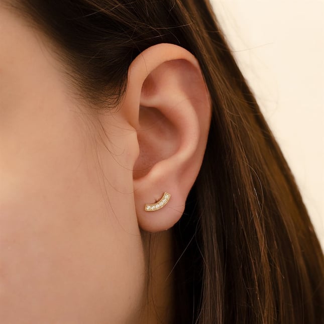 Curved Bar Stud Solid Gold Earring