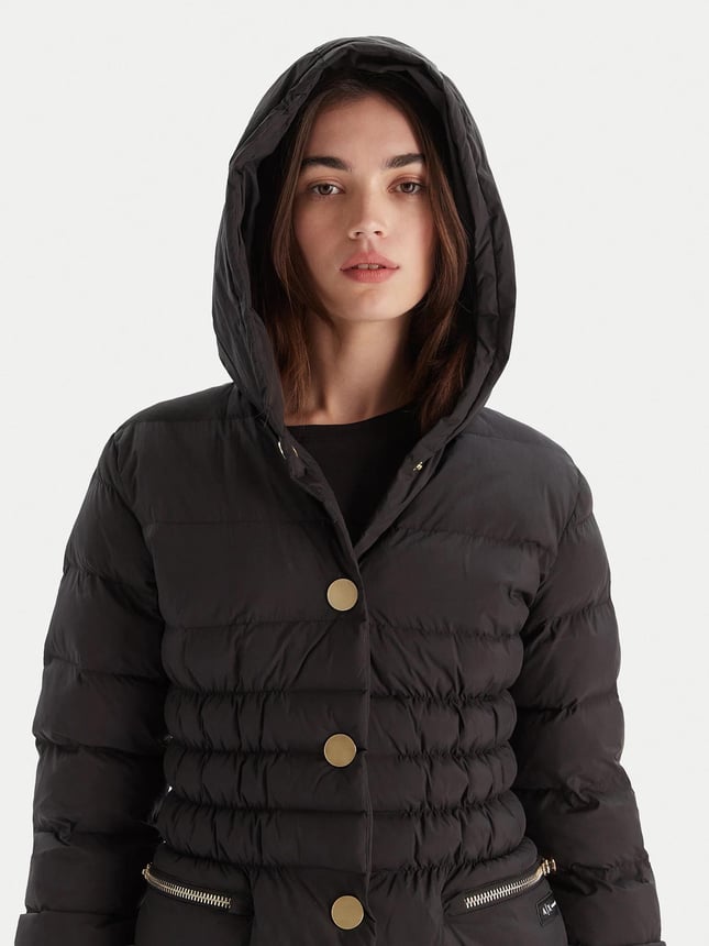 Armani Exchange Kadın Elastik Manşetler Uzun Kol Kapüşon Yaka Cepli Siyah Kaban XW000652 AF15984-UC001