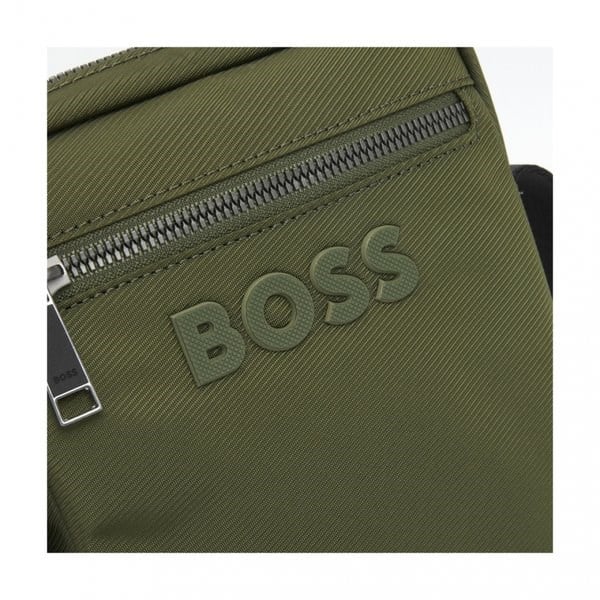 BOSS Erkek Kabartma Logolu Fermuar Kapamalı Uzun Askılı Haki Omuz Çantası 50567814-347