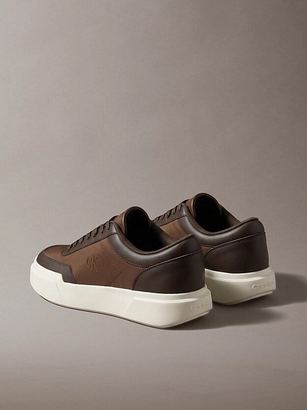Calvin Klein Erkek Düşük Bilekli CK Logo İmzalı Deri Kahverengi Sneaker HM0HM02326-0H2