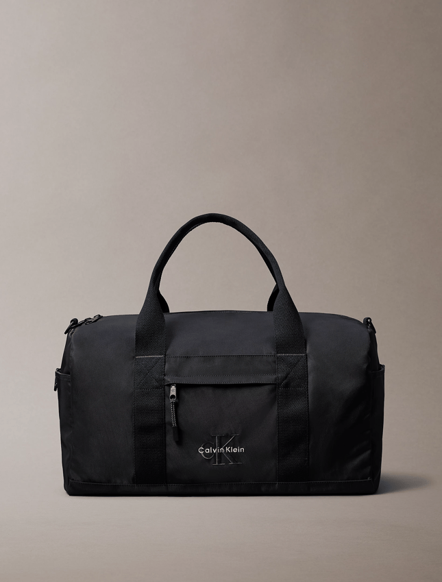 Calvin Klein Calvin Klein Erkek Geniş Fermuar Kapama Çok Bölmeli Düz Ck İşlemeli Logo Siyah Valiz LV04D3413G-UB1