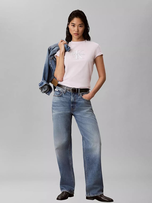 Calvin Klein Kadın Normal Kalıp CK Logo Baskılı Yuvarlak Yakalı Kısa Kollu Pembe T-Shirt LV047H800G-3FS