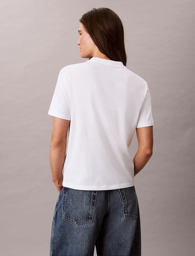 Calvin Klein Kadın Normal Kalıp CK Logo Baskılı Yuvarlak Yakalı Kısa Kollu Beyaz T-Shirt LV047H800G-YAF