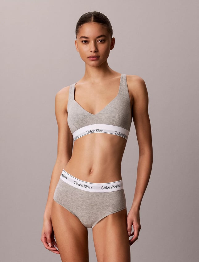 Calvin Klein Kadın Pamuk Modal Balensiz Push Up Üçgen Kaplı Çıkarılabilir Dolgulu Gri Bralet LV00QF8990-P7A
