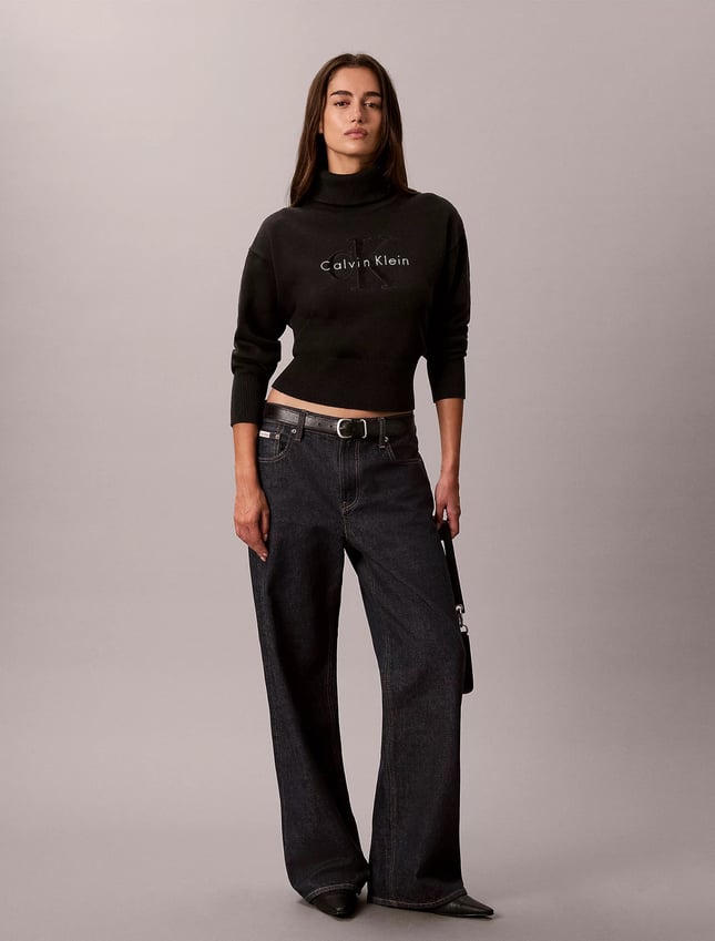 Calvin Klein Kadın Rahat Kalıp Balıkçı Yaka Esnek Pamuklu Logo Nakışlı Uzun Kollu Siyah Kazak LV047H329G-UB1