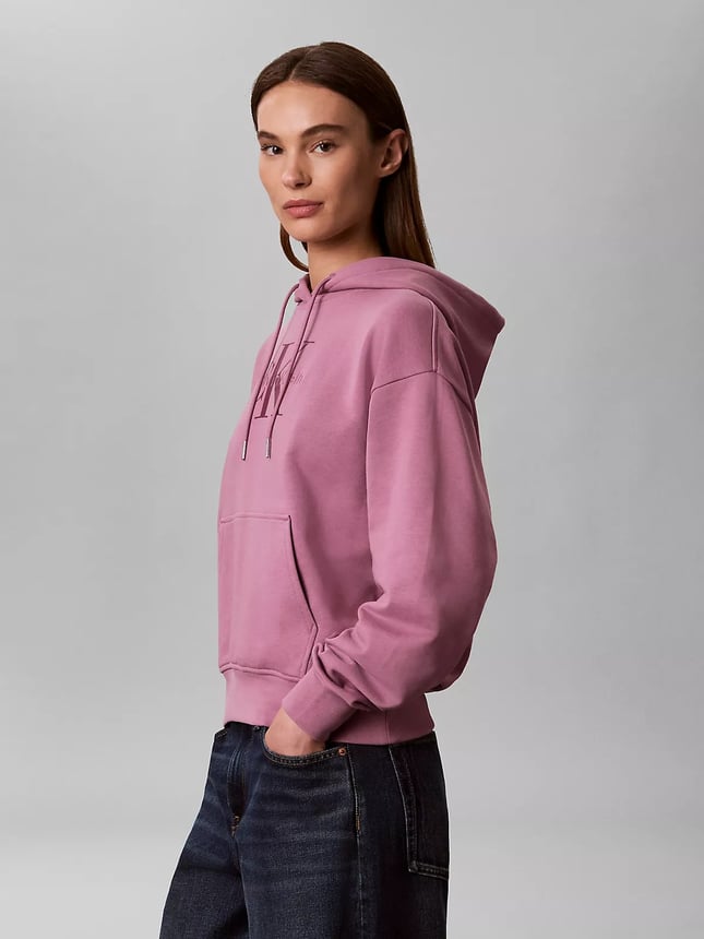 Calvin Klein Kadın Relaxed Fit Pamuklu Havlu Kumaş Düşük Omuzlu Kapüşonlu Kanguru Cepli Logo Baskılı Pembe Sweatshirt LV047E221G-VCB