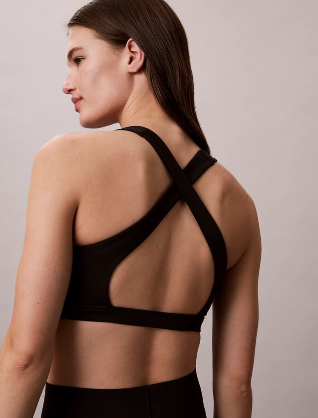 Calvin Klein Kadın Sırtı Çapraz Slim Fit Yuvarlak Yaka Esnek Kumaş Siyah Spor Büstiyer LVGWS6K191-UB1