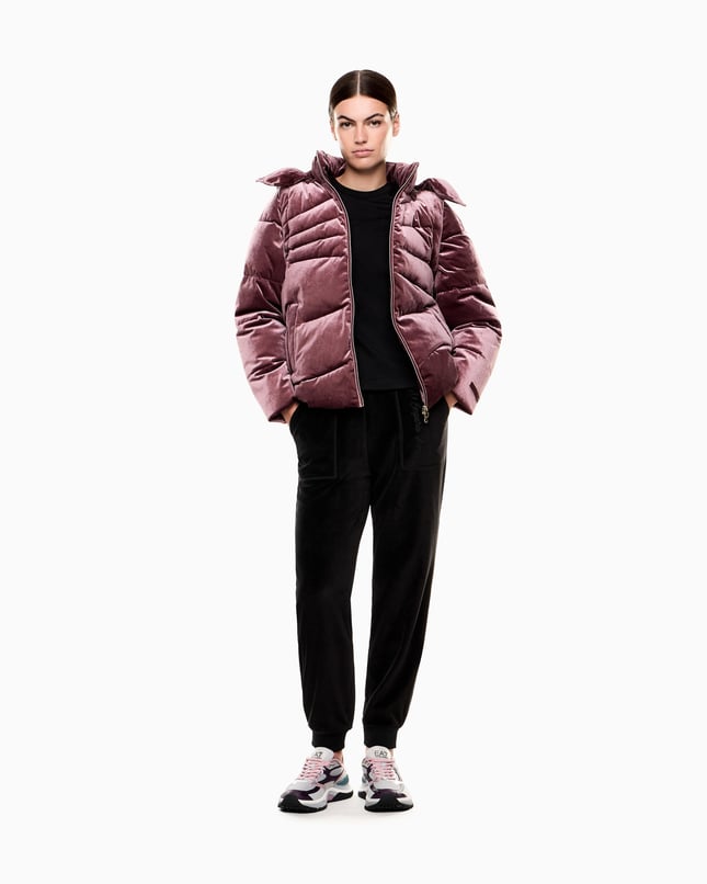 Ea7 Kadın Çıkarılabilir Fermuarlı Kapüşon Ve Kollar Uyumlu İşlemeli Logo Cepli Bordo Mont 7W000441 AF15654-M5064