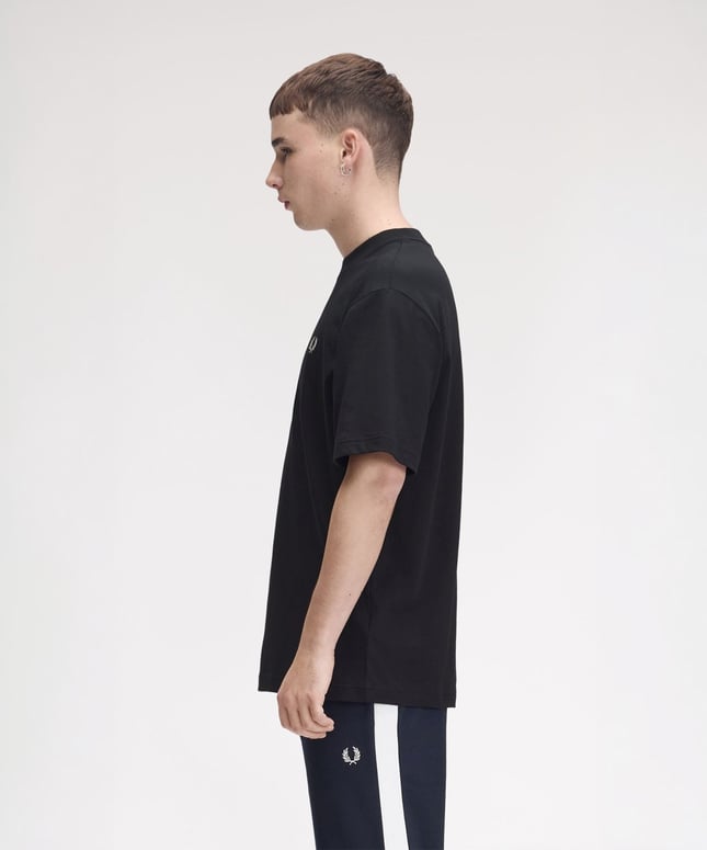 Fred Perry Erkek Bisiklet Yaka Pamuklu Normal Kesim Siyah T-Shirt M3491-102