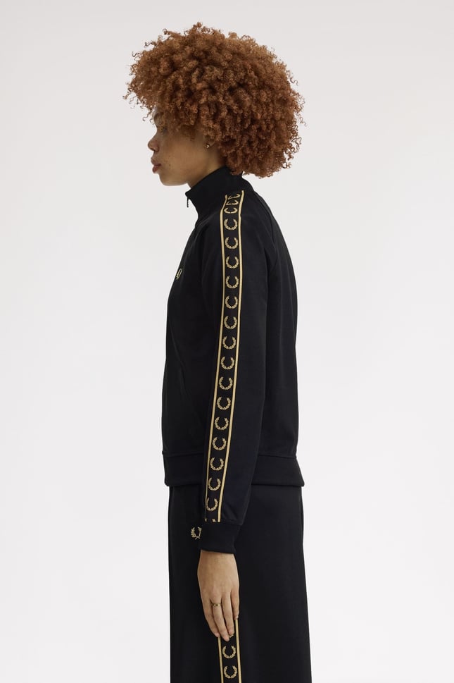 Fred Perry Kadın Omuzları Logo Detaylı Şerit Çizgili Dik Yakalı Uzun Kollu Siyah Ceket J4131-90A