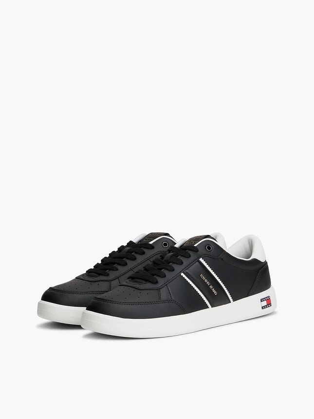 Tommy Hilfiger Erkek Hakiki Deri Karışımlı Delikli Yüzey EVA Tabanlı Logolu Siyah Sneaker EM0EM01758-BDS