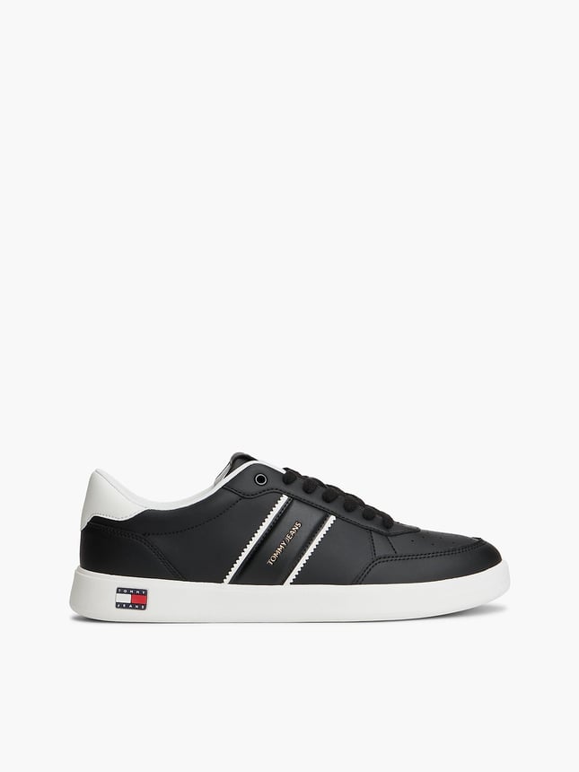 Tommy Hilfiger Erkek Hakiki Deri Karışımlı Delikli Yüzey EVA Tabanlı Logolu Siyah Sneaker EM0EM01758-BDS