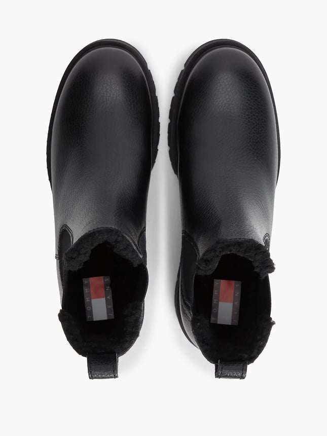 Tommy Hilfiger Kadın Hakiki Deri İçi Sıcak Astarlı Yanları Lastikli Tırtıklı Tabanlı Logo Plakalı Siyah Bot & Bootie EN0EN03102-BDS