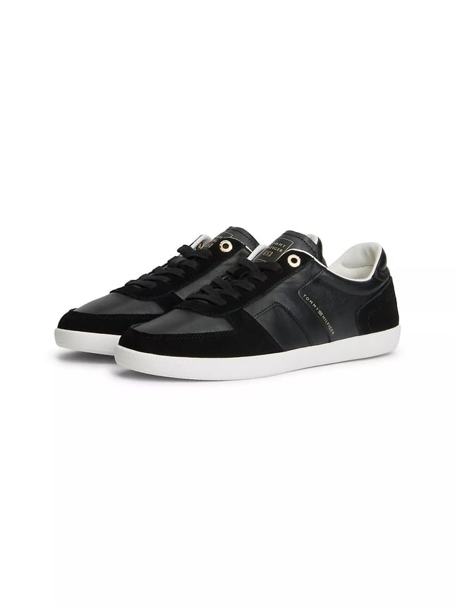 Tommy Hilfiger Kadın Hakiki Deri Dokulu Panelli Metalik Logolu Bayrak Detaylı Siyah Sneaker FW0FW09483-BDS