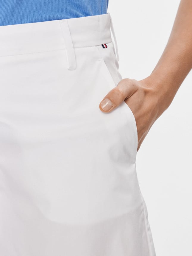 Tommy Hilfiger Kadın Rahat Kesim  Logolu Normal Kalıp Beyaz Şort WW0WW41769-YCF