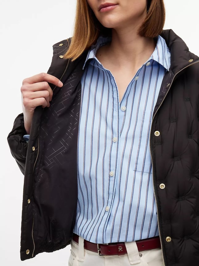 Tommy Hilfiger Kadın Regular Fit Su İtici Kaz Tüyü Dolgulu Dik Yaka Gizli Fermuarlı Siyah Ceket WW0WW49855-BDS