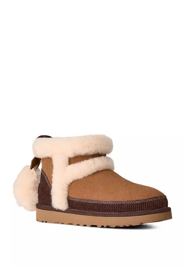 UGG Kadın Yüksek Bilekli Dışı Süet İçi Yün Logo Aksesuarlı Taba Bot & Bootie 1180434-CHESTNUT