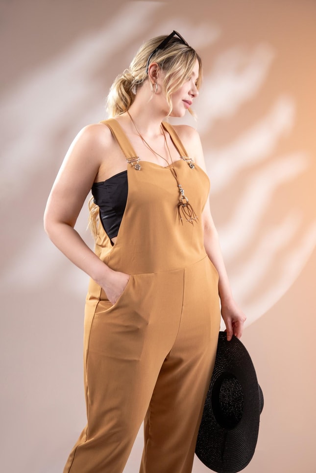 Büyük Beden 111981 Askılı Cepli Tulum  Camel
