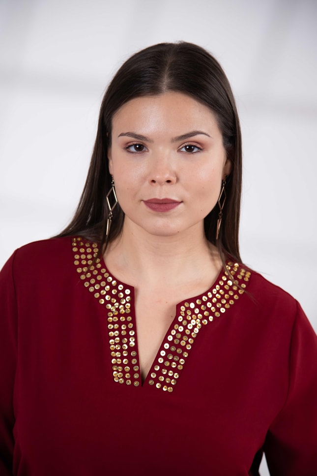 Büyük Beden 3330665 Yaka Pul İşlemeli Bluz  Bordo