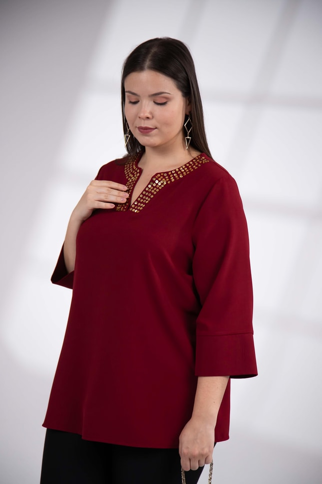 Büyük Beden 3330665 Yaka Pul İşlemeli Bluz  Bordo