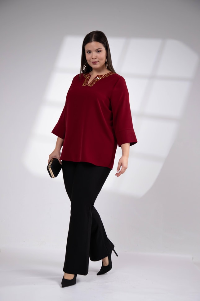 Büyük Beden 3330665 Yaka Pul İşlemeli Bluz  Bordo