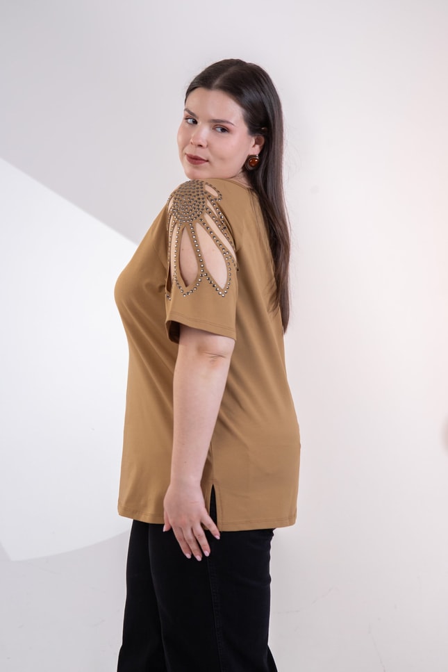 Büyük Beden 3330957 Omuz Drop Detaylı Bluz Camel