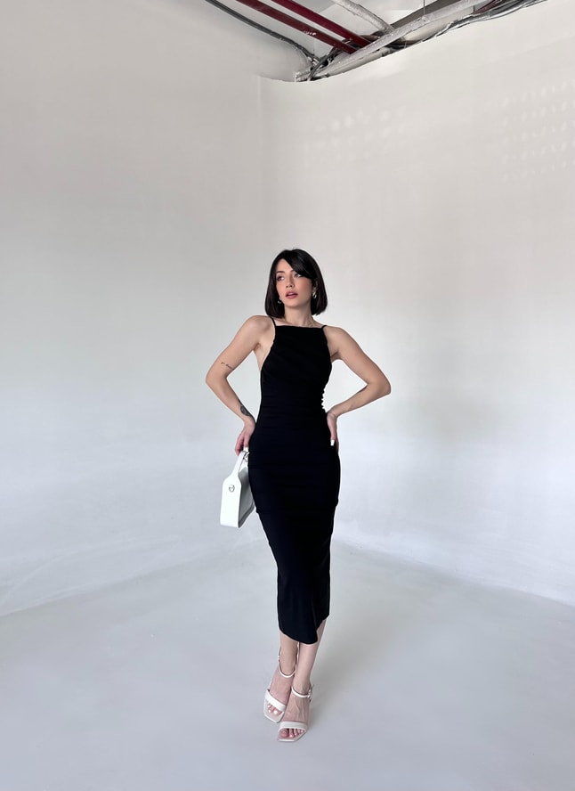 ALL BLACK SERİES BÜZGÜLLÜ ELBİSE 