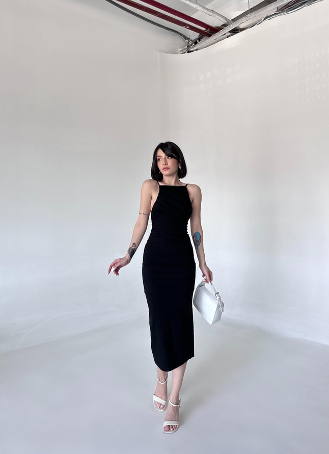 ALL BLACK SERİES BÜZGÜLLÜ ELBİSE 