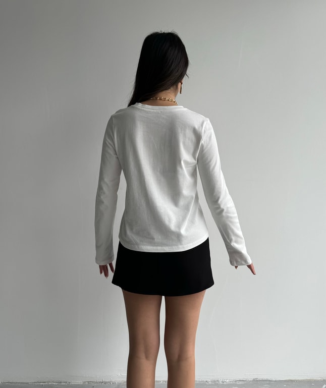 Sezon basic yaka detaylı t-shirt