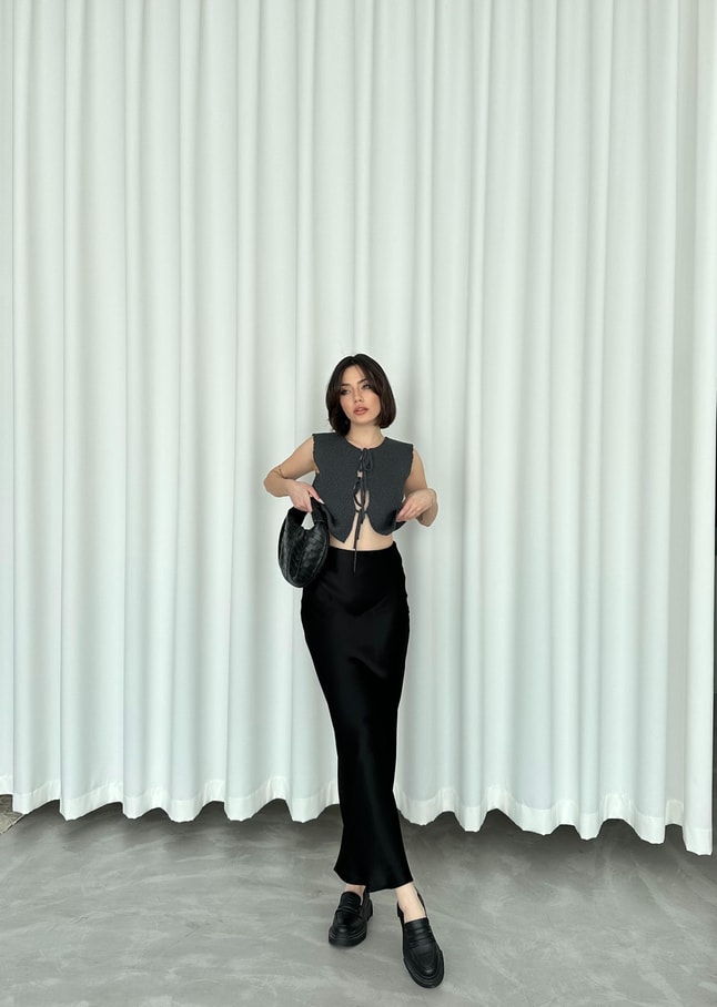Siyah Trend Saten Etek