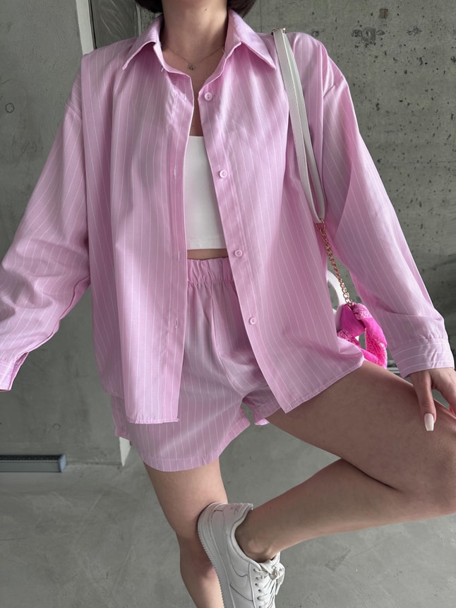 Şortlu Pembe Çizgili Takım 