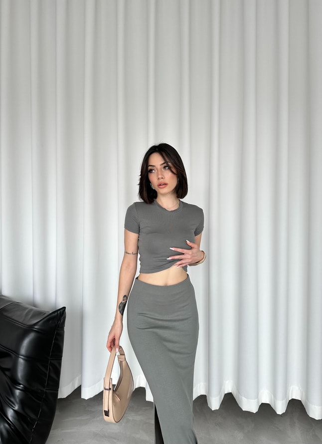 TİNA SOFT YEŞİL ÖZEL DOKUMA CROP ETEK TAKIM