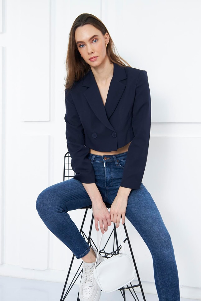 Trend Lacivert Crop Ceket