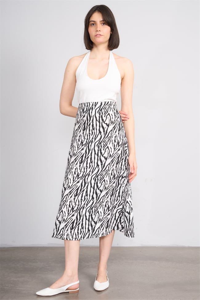 Fithit 4652 Bayan Viskon Regular Çan Etek Beyaz Üzeri Zebra Desen