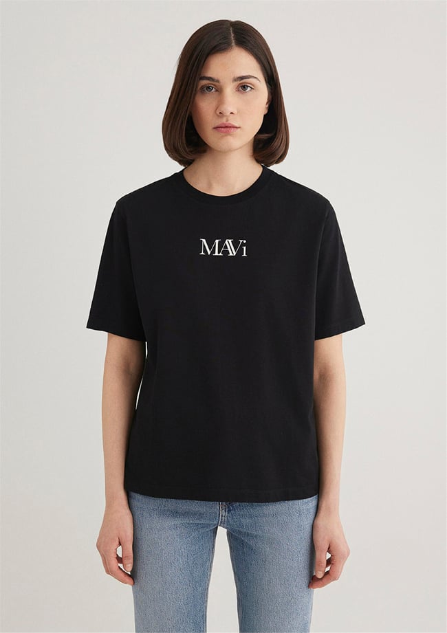 Mavi Y26 M1611594-900 Siyah Kadın Regular Mavi Logo T-shirt