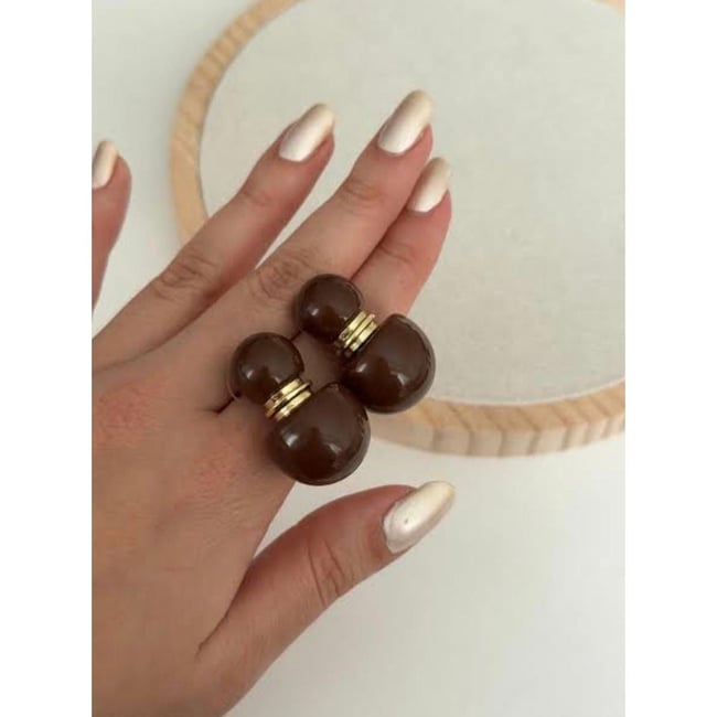 Kahverengi ball küpe