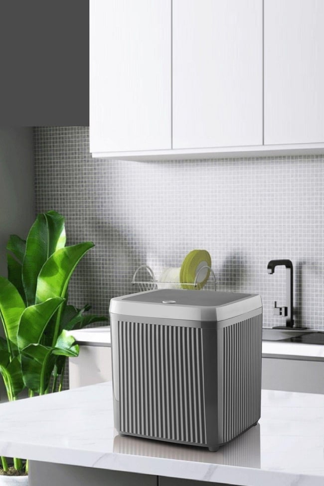 Decorev 5 Litre Gri Click Kapaklı Modern Çizgili Çöp Kovası DC-6798