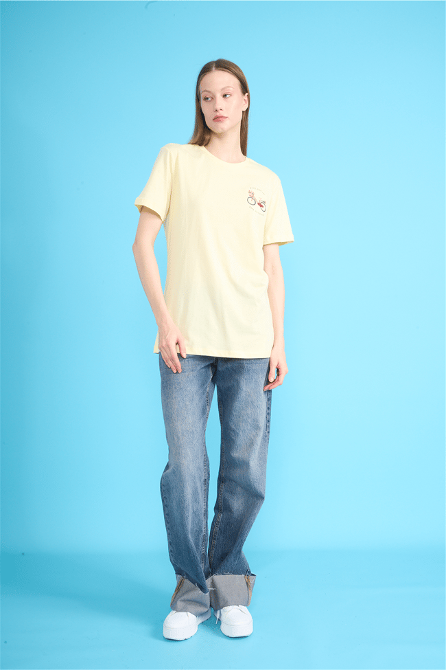 C.K Y26 8946 Fithit Kadın Bisiklet Yaka Regular Nakışlı T-shirt Uçuk Sarı