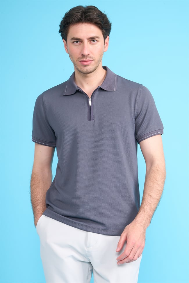 Çetinkaya Mentality 4615 Fermuarlı Polo Yaka Regular Modelli T-shirt Füme