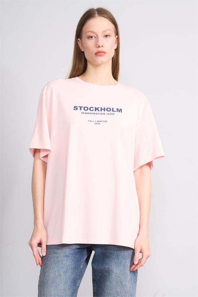 Helly Y25 Mb-6056 Pudra Kadın Stockholm Yazı Baskılı T-Shirt