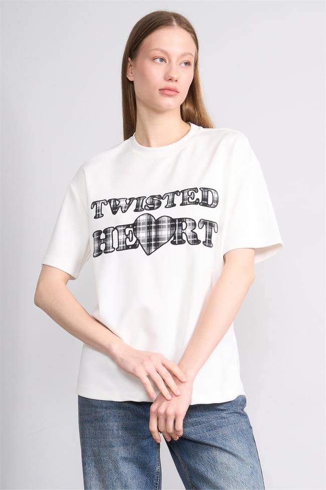 Helly Y26 Mb-8457 Ekru Kadın Yazılı T-Shirt S-Xl