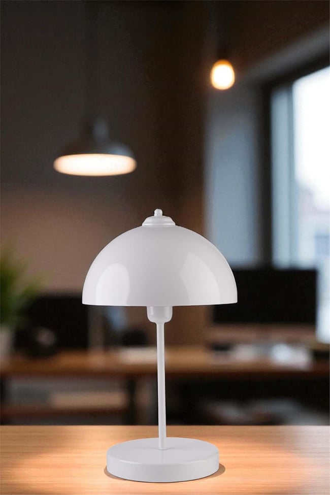 Lumexx Yeni Lungo Beyaz Masa Lambası