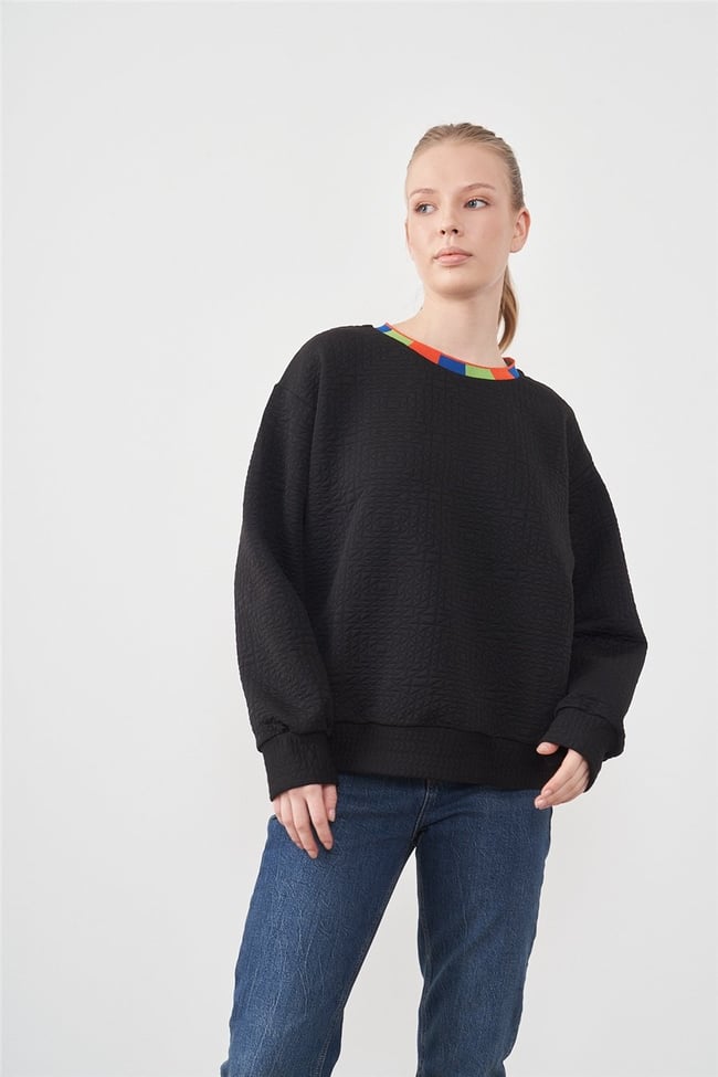 Çetinkaya Fithit 3549 Bisiklet Yaka Torba Jakar Kalp Desen Siyah Sweatshirt